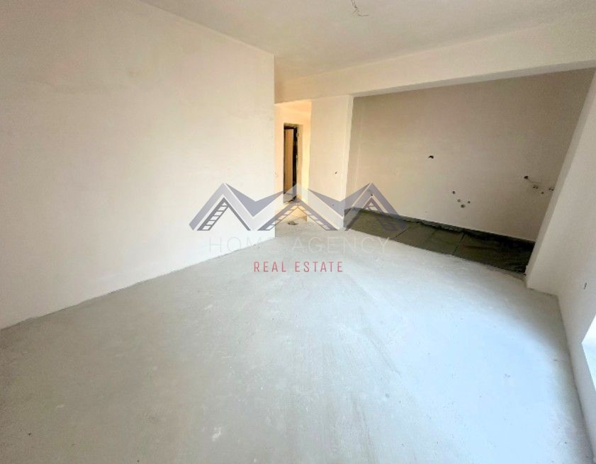 Apartament 3 camere Otopeni central | bloc cu lift, parcare - Poză 3