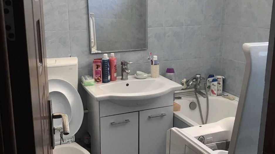 Apartament de vanzare 2 camere zona Abator - Poză 2
