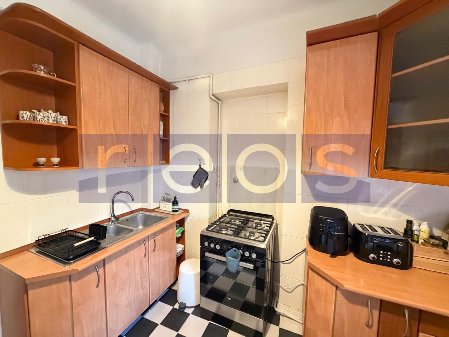 APARTAMENT ELEGANT ZONA ARMENEASCA | 3 CAMERE | 90 MP | ZONA LINISTITA - Poză 19