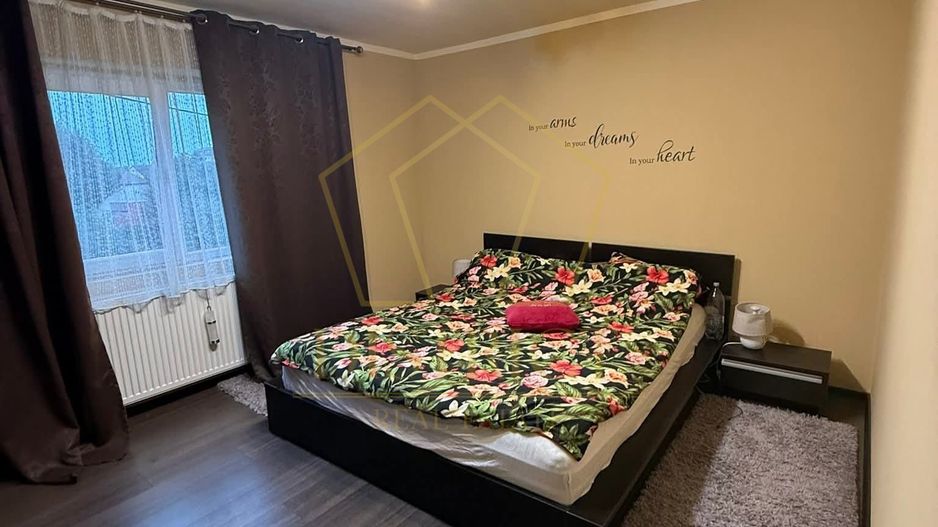 Apartament renovat și decomandat 2 camere | Zona Lunei - Poză 7