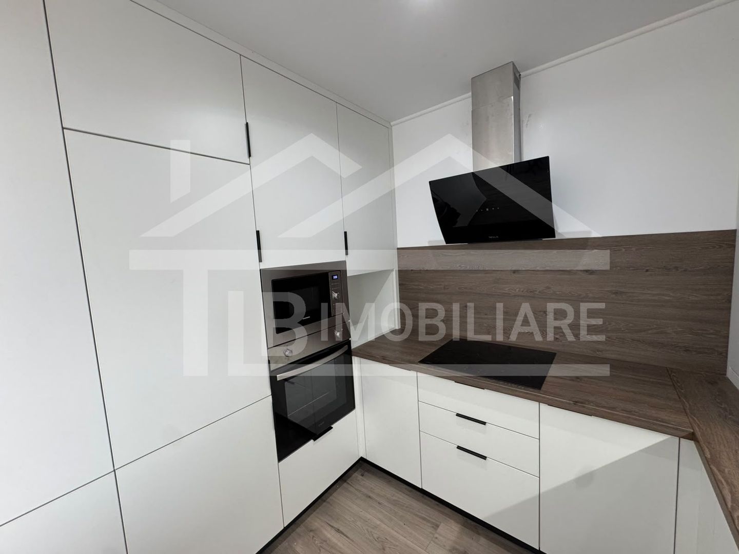 Casa cu 4 camere, 110mp, Zona Unirii - Poză 11