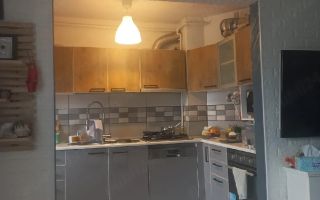De vânzare apartament 3 camere/ zona Codrii Cosminului - Poză 4