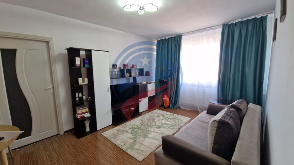 DE VÂNZARE – Apartament cu 2 camere, mobilat și utilat, în Craiovița Nouă! - Poză 3