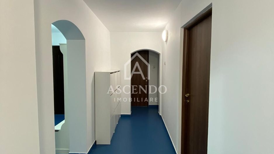 Apartament 4 camere | Etaj 1 | Bulevard principal | Alexandria - Poză 13
