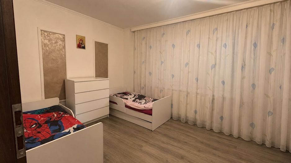 Apartament cu 2 camere de vanzare zona Rogerius, Oradea - Poză 3