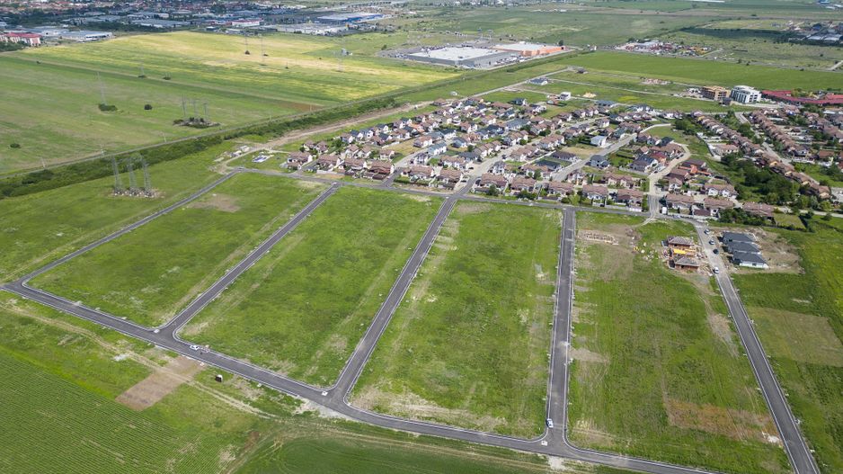 Loc de casa de 476 mp în Via Carmina - Poză 4