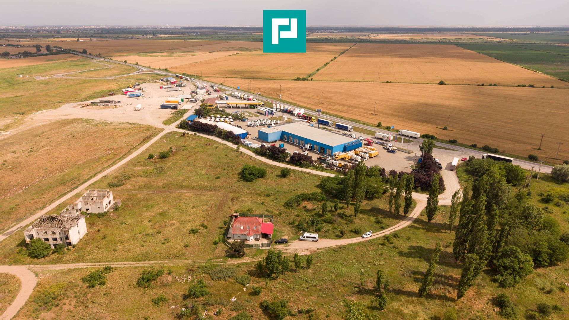 Casă cu mansardă, teren 410 mp - Poză 23
