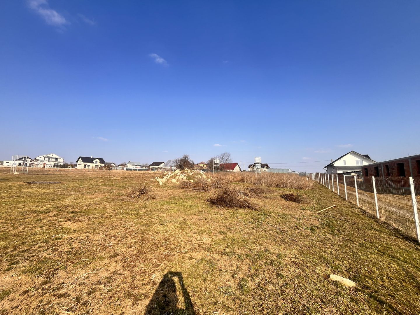 Teren Intravilan de Vânzare 40Ari | Suceava/Salcea  I 5000Euro/Ar +TVA - Poză 5