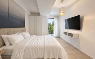 3 camere  langa plaja cu parcare | terasa si vedere la mare - Poză 6