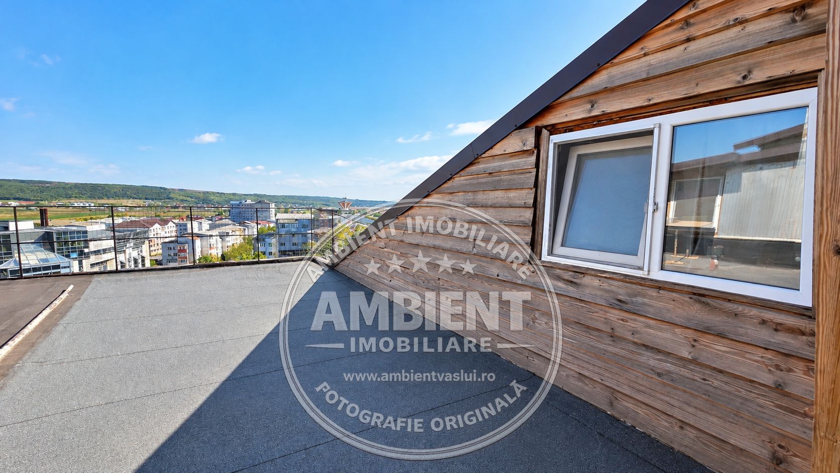 Apartament 4 camere, recompartimentat, mobilat și utilat, VASLUI - zona TRAIAN - Poză 8