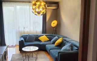 Apartament cu 3 camere, decomandat,  garaj, zona Iulius Mall - Poză 2