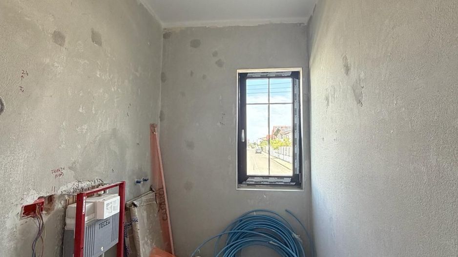 Duplex cu 5 camere - Ciarda Rosie  - Timisoara - Poză 14
