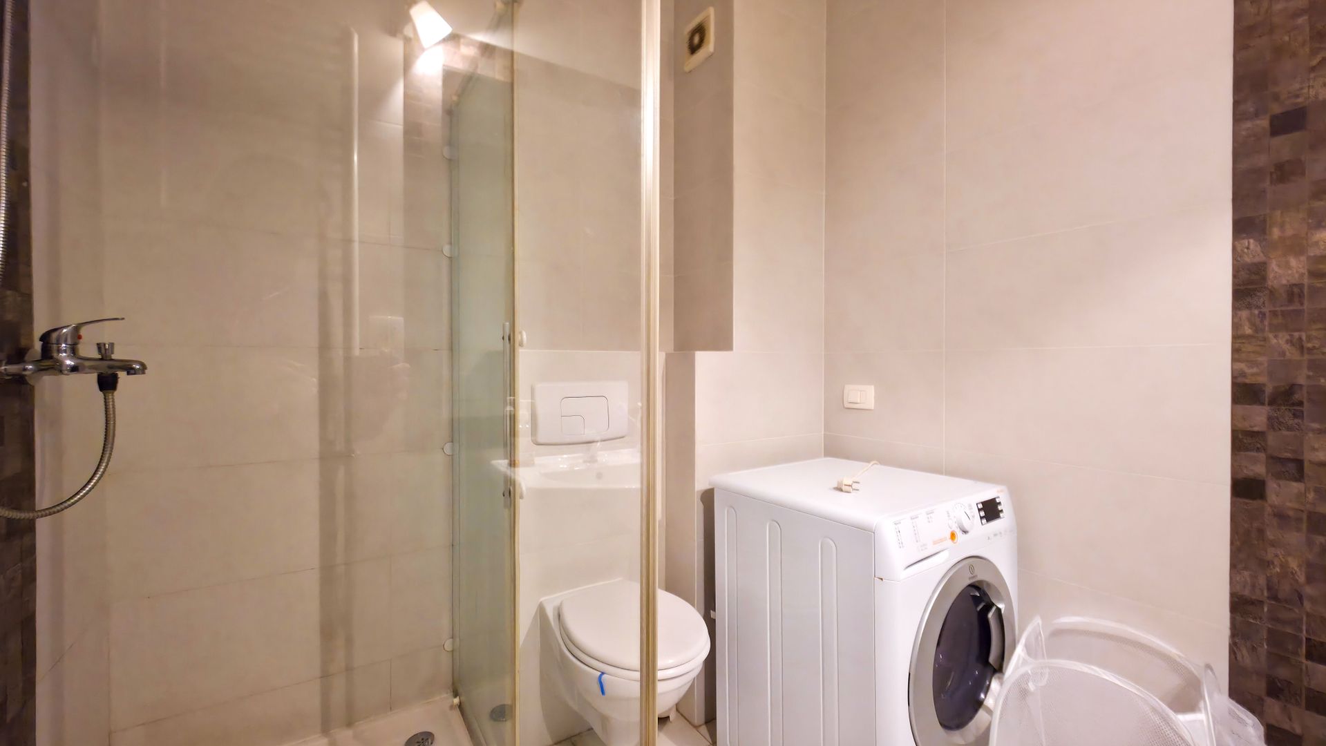 Apartament 3 Camere Spațios + Parcare Subterană + Boxă - Rezervelor 93 - Poză 11