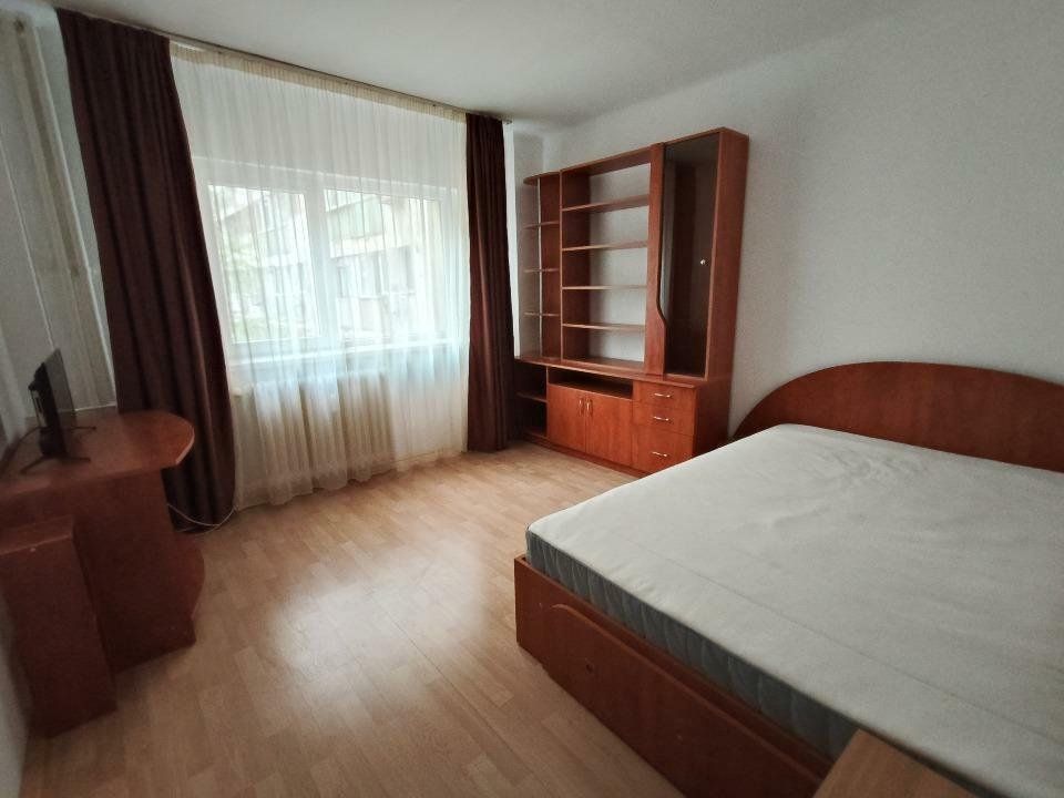 PROPRIETAR | Obor | Lizeanu | 2 camere | Parcare | - Poză 6