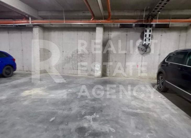 Apartament cu 3 camere – 13 Decembrie,  Coresi la 5 minute pe jos. - Poză 17