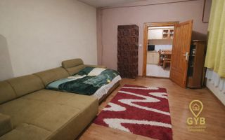 Casa cu de vanzare cu 2 camere Ultracentral, pe Tudor Vladimirescu - Poză 1