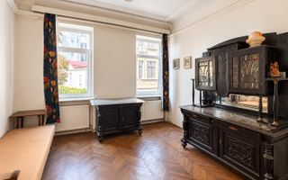 APARTAMENT DEOSEBIT CU 3 CAMERE IN VILA INTERBELICA-74MP | ARMENEASCA - Poză 2