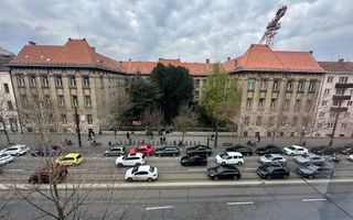 Oportunitate! 3 camere cu view spre Facultatea de Litere! 2800/mp ! - Poză 2