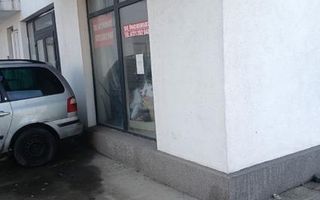 Spațiu comercial 300 mp de închiriat, vad format, Bragadiru - Poză 2