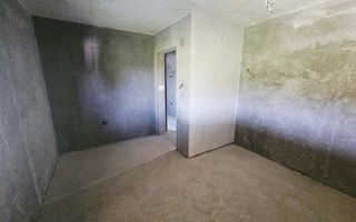 🏡 Vilă luminoasă, 4 camere, cu teren generos – Com. Plopu - Poză 54