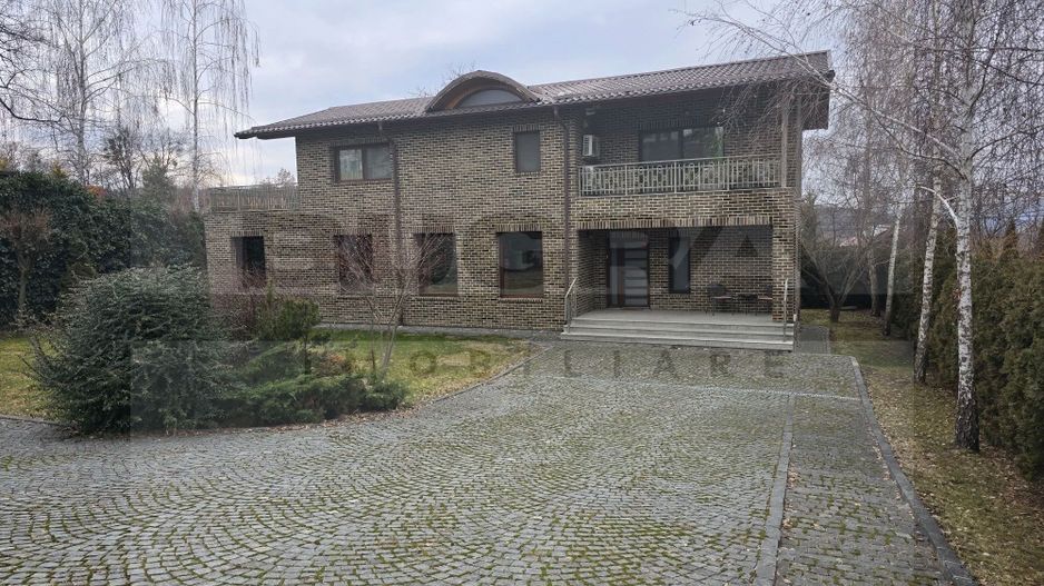 Casa exclusivista 310mp, teren 900mp, zona Faget - Poză 1