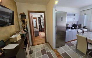 Apartament 2 camere, renovat, 57 mp utili, etaj 3, zona Closca