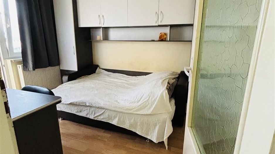 APARTAMENT CU 2 CAMERE SEMIDECOMANDAT ZONA ROGERIUS - Poză 1
