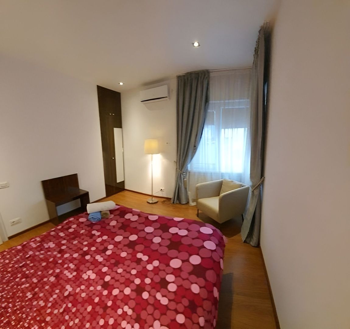 Apartament 3 Camere Spatios Romana Renovat - Poză 5