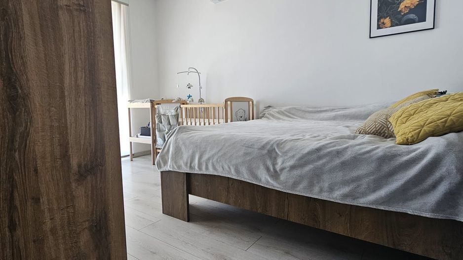 Apartament cu 3 camere, 2 bai si loc de parcare - Poză 31