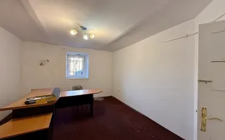 Casa de vanzare-vis-a-vis de Casa Studenților/Craiova - Poză 15
