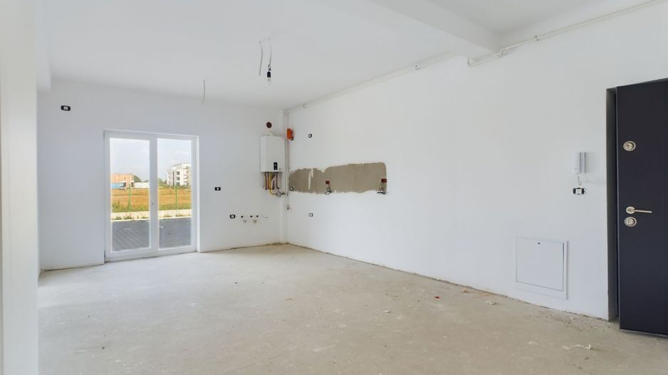 Apartament 3 camere, grădină proprie, Torontalului - Poză 1