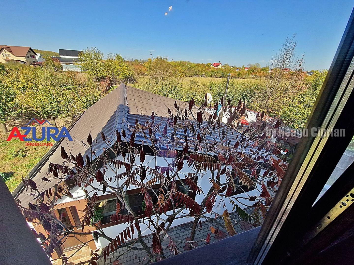 AZURA Imobiliare - 2 Case, 1 Camin - Smeura 250 m din DN zona Hintesti - Poză 29