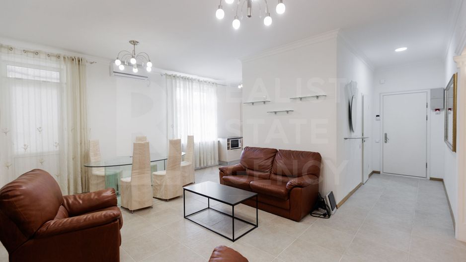 Chirie, apartament, 4 camere, str. Mihai Eminescu, Centru - Poză 11