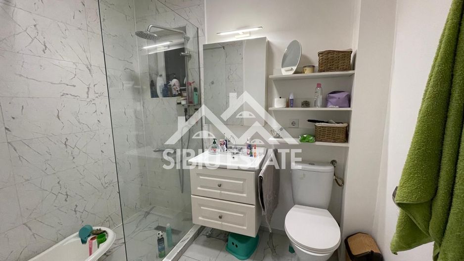 Apartament de vanzare 3 camere 2 bai gradina 74mp si parcare Selimbar - Poză 27