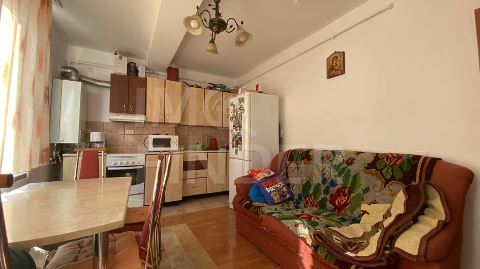 Vanzare apartament, capat Brancusi, etajul 2 - Poză 8