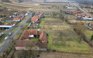 Casă impresionantă, cu anexe în Dezna-Moneasa! - Poză 40