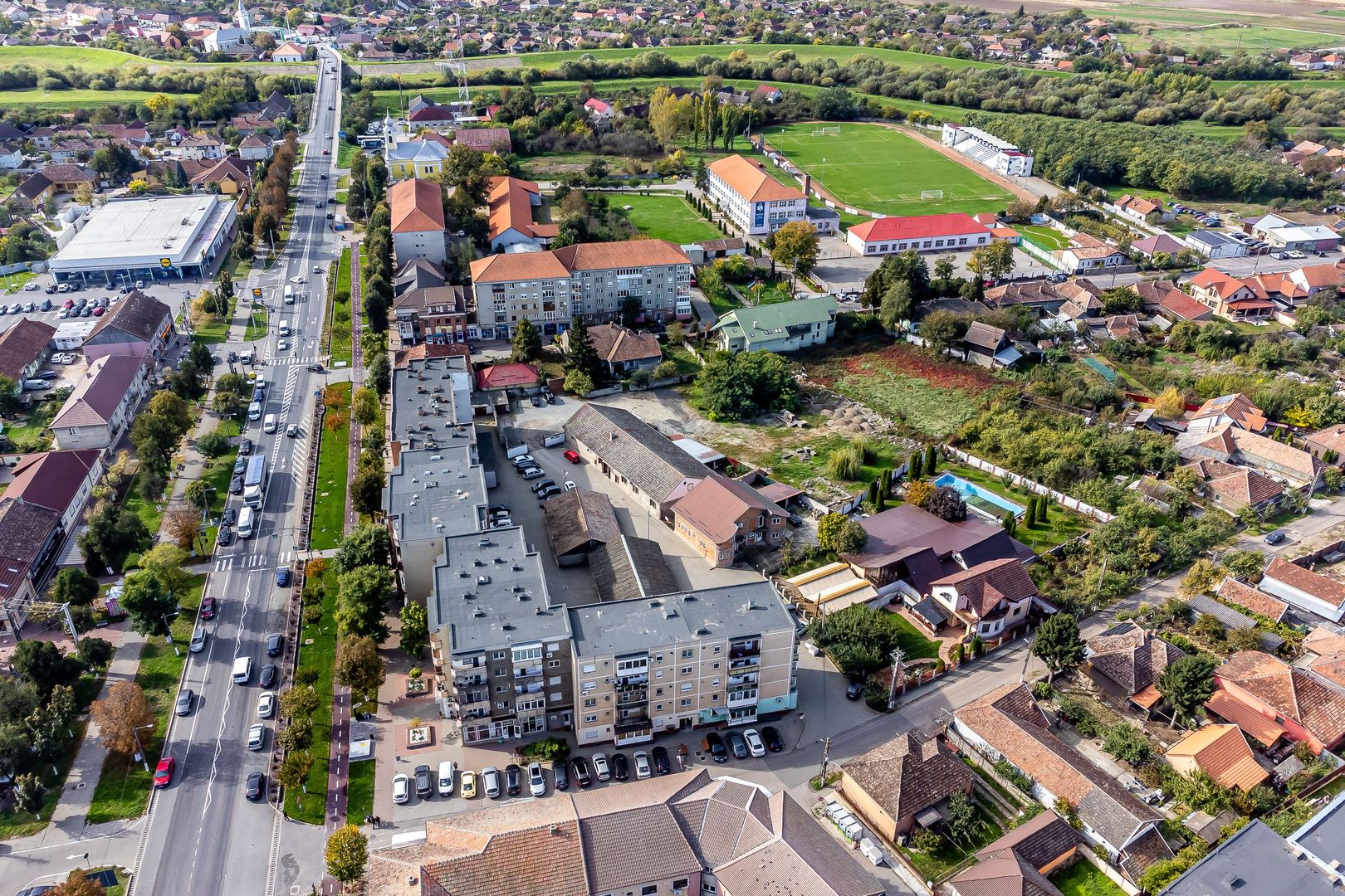 Teren central în Chișineu-Criș - Poză 5