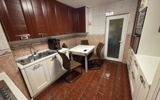 4 camere - etaj 1 - 94mp -mobilat-utilat- centrala - parcare - Teatru - Poză 9
