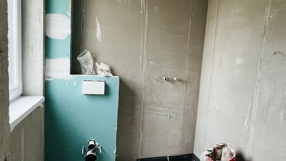 Duplex nou cu 5 camere despartit prin garaj - Dumbravita - Poză 9