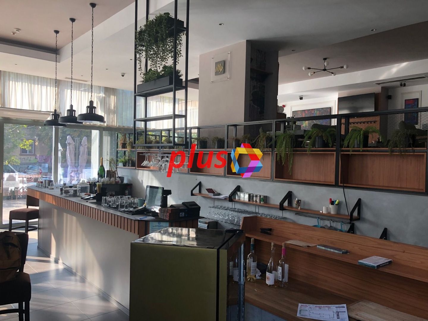 Spatiu Central cu vad pietonal și auto - 414 mp #plus-imo.ro - Poză 3