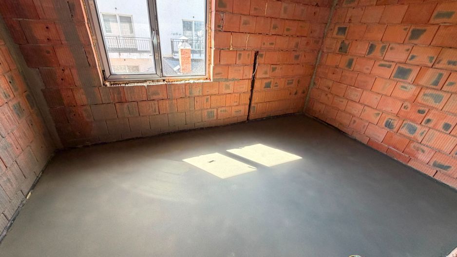 CASA TRIPLEX, TOATE UTILITATILE, INCALZIRE PARDOSEALA, COMISION 0% - Poză 4
