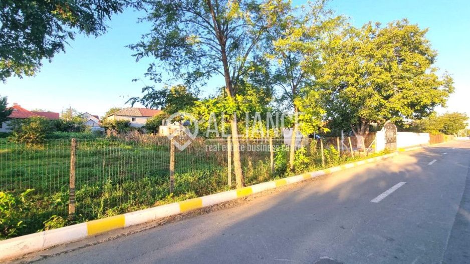 VALU LUI TRAIAN (COD 02) - Teren 1000mp deschidere 20m - Poză 1