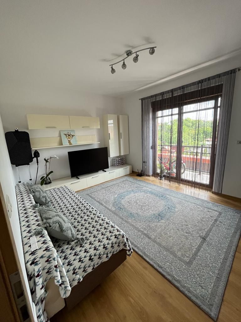 Apart bloc nou etaj 1, Complex -Judetean +loc parcare - Poză 16