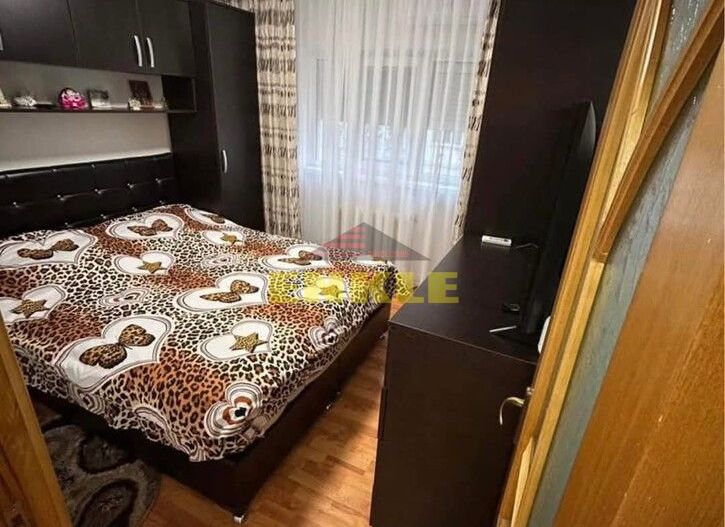 De vânzare apartament cu 2 camere decomandat, zona Grivița. - Poză 4
