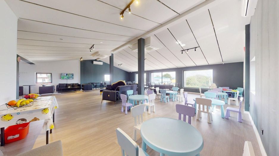 Spațiu comercial modern/showroom Voluntari-Colentina-A3 - Poză 10