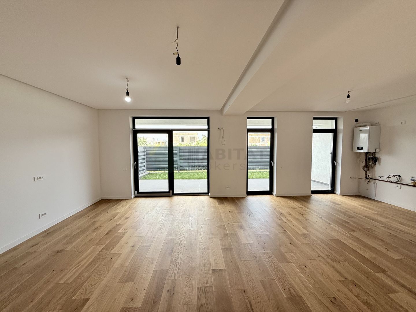 Disponibila acum in zona Matei Millo | Vila moderna 5 camere - Poză 31