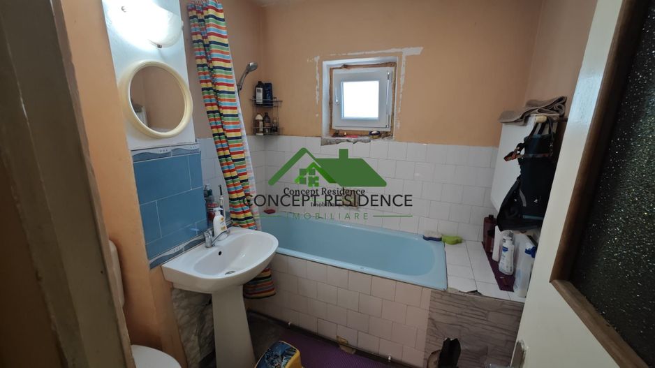 Vand apartament 4 camere, Republicii zona Liceul Sportiv - Poză 7