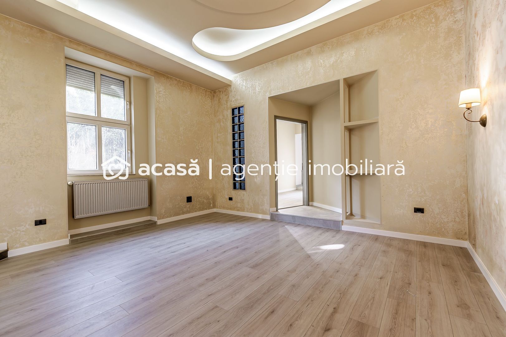 Apartament ultracentral, complet renovat, Strada Eminescu nr. 7 - Poză 10