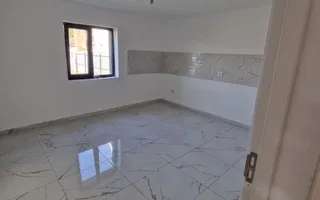 Casa Individuala Sanmihaiu Roman,Parter,4 Camere,2Bai,Toate Utilitatile - Poză 11