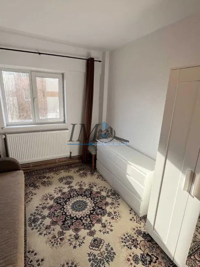 Apartament 3 camere decomandat zona Mercur - Poză 4